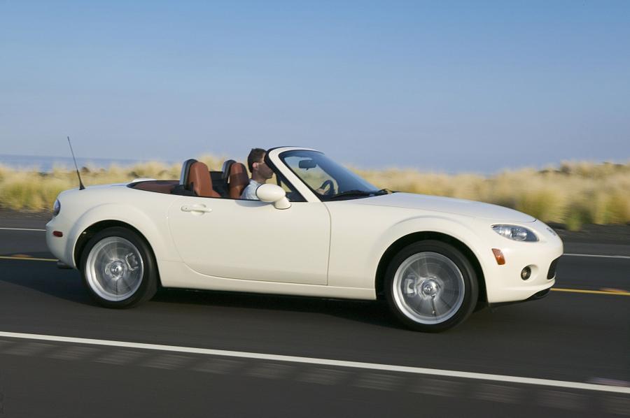  Mazda MX-5 Roadster Coupe 2006 года  (фото 212 из 212)